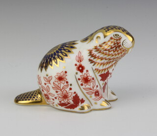 A Royal Crown Derby Imari pattern paperweight in the form of a beaver with gold stopper 8cm 