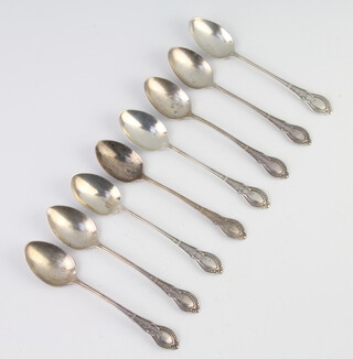 Eight silver teaspoons with fancy handles, Birmingham 1919, 79 grams