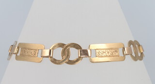A 9ct yellow gold engraved bracelet 9 grams