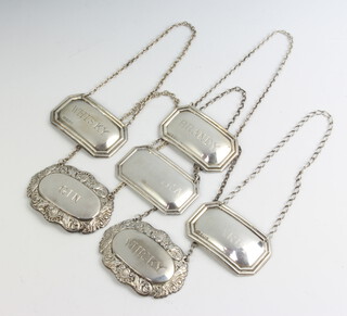 A set of 4 modern silver spirit labels, 38 grams and 2 plated ditto 