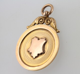 A 9ct yellow gold fob 6.9 grams 