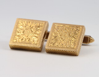 A pair of 9ct yellow gold square shaped engraved cufflinks 9.4 grams 