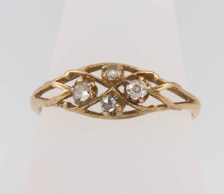 An 18ct yellow gold diamond ring size V, 2.3 grams