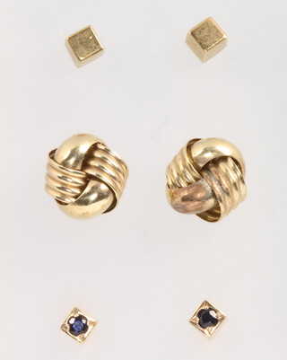 Three pairs of 9ct yellow gold earrings 3.9 grams