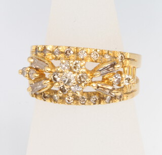 An 18ct yellow gold diamond dress ring, 6.4 grams, size L