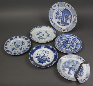An 18th Century Chinese blue and white plate decorated with flowers 23cm and 5 others 