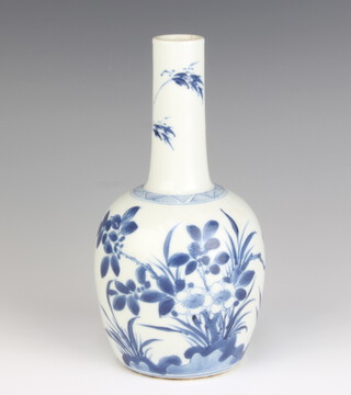 A 19th Century Chinese bottle vase decorated with flowers 18cm 