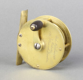 Charles Farlow and Co. a 19th Century brass centre pin fishing reel with horn handle marked Charles Farlow and Co. Makers 191 Strand London, 6cm 
