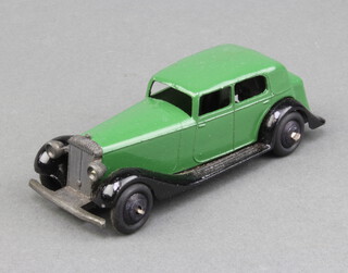 Dinky,  a 1946/47 model (30d) of a Daimler in green and black with closed chassis, 