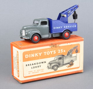 Dinky, a rare Commer Breakdown lorry (25x) in dark grey and blue with white 'Dinky Service' logo', boxed with insert and testers label