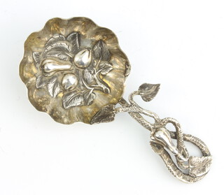 A Victorian cast silver caddy spoon with fruit decorated bowl and floral handle, London 1852, 8cm, 12 grams 