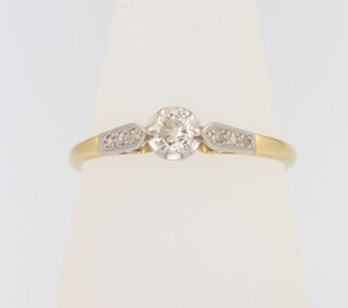 A 18ct yellow gold single stone diamond ring approx. 0.2ct, size Q