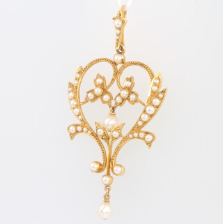 An Edwardian yellow gold seed pearl pendant, 50mm, 4.5 grams 