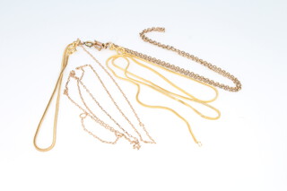 A collection of 9ct gold necklaces 7.7 grams 