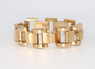 A 9ct yellow gold Art Deco style 17cm bracelet 29.4 grams 