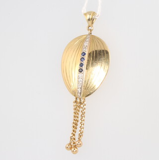 A 9ct yellow gold sapphire and diamond pendant with tassel drops 6cm, 6.4 grams  