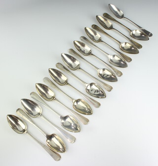17 Continental silver Old English pattern table spoons 1011 grams 