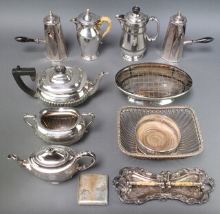 A Victorian silver plated hot water jug and minor plated wares 