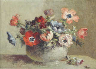 Victor F Webb 1946, oil on board, still life study of a vase of flowers 24cm x 34cm 