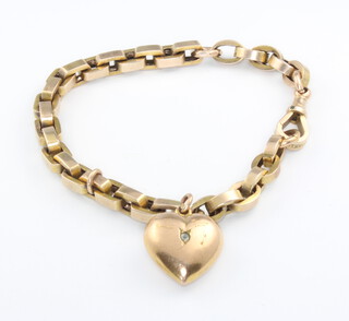 A 9ct yellow gold bracelet with heart charm, 16.2 grams