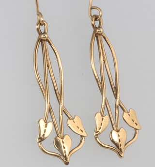 A pair of 9ct yellow gold Art Nouveau style drop earrings 3.4 grams