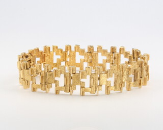 A 9ct yellow gold bark finished bracelet 25.5 grams