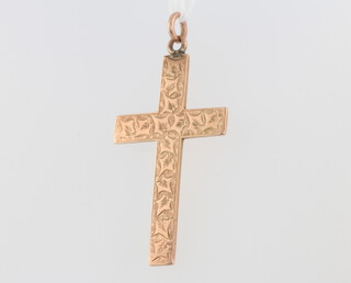 A 9ct yellow gold cross pendant 2.6 grams