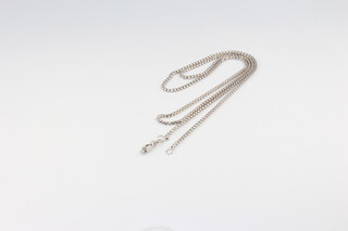 A 9ct white gold necklace, 50cm, 2.8 grams