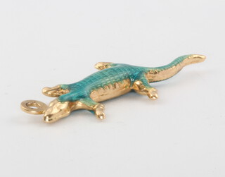 A 14ct yellow gold enamelled lizard pendant 1.4 grams 