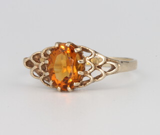 A 9ct yellow gold citrine set ring 1.9 grams, size P 