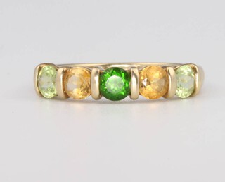 A 9ct yellow gold gem set ring, 1.9 grams, size N 