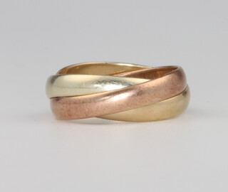 A 9ct 3 colour gold Russian wedding band, 3.7 grams, size I 