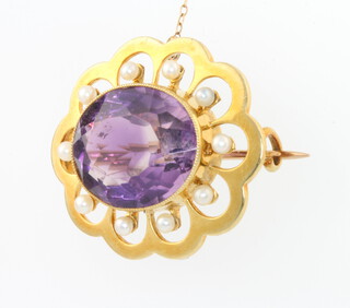 A 15ct yellow gold amethyst and pearl brooch 8.1 grams