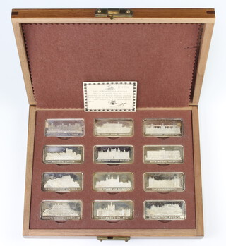 A set of 12 Birmingham Mint silver Royal Palaces ingots, 384 grams
