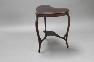 An Edwardian mahogany heart shaped 2 tier occasional table raised on cabriole supports 68cm h x 59cm w x 53cm d 