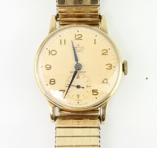 A gentleman's 9ct yellow gold Smiths Deluxe wristwatch with seconds at 6 o'clock contained in a 30mm case 