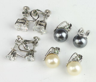 Four pairs of ear clips 