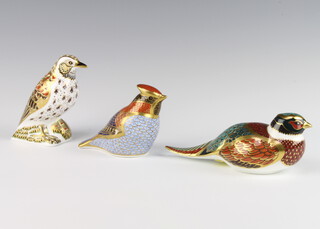 A Royal Crown Derby Imari pattern paperweight Woodland Pheasant gold stopper 17cm, ditto bird silver stopper 8cm and Song Thrush gold stopper 13cm  