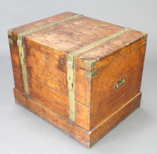A Victorian oak and brass banded plate trunk with hinged lid and countersunk handles, 61cm h x 76cm w x 60cm d  