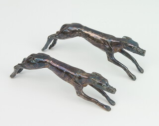 A pair of Edwardian silver plated novelty knife rests in the form of greyhounds 9cm 
