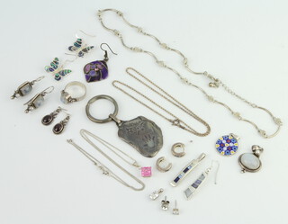 A silver and enamel pendant and minor silver jewellery 