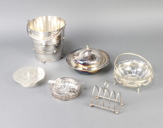 An Edwardian silver plated ice bucket and minor plated wares