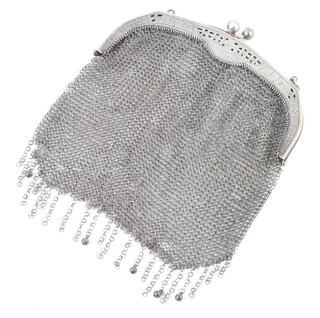 A silver mesh evening bag with pierced engraved decoration 155 grams 