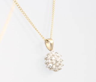 A 9ct yellow gold necklace 44cm with a diamond cluster pendant, 8mm, 2 grams 