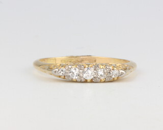 A Victorian 18ct yellow gold 5 stone diamond ring, approx. 0.15ct, 2.9 grams, size  O 