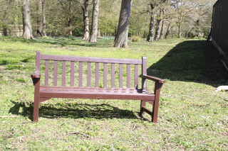 A Lister wooden slatted garden bench 83cm h x 160cm w x 64cm d 
