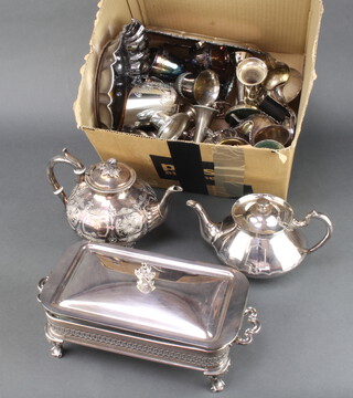 A silver plated fluted dish and minor plated wares 