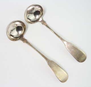 A pair of William IV silver sauce ladles, Glasgow 1836, 90 grams 
