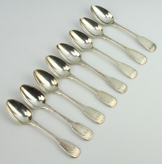 A Victorian silver teaspoon London 1898 and minor spoons, 200 grams 