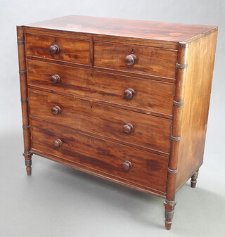 A William IV mahogany chest of 2 short and 3 long graduated drawers with columns to the sides 109cm h x 113cm w x 54cm w 